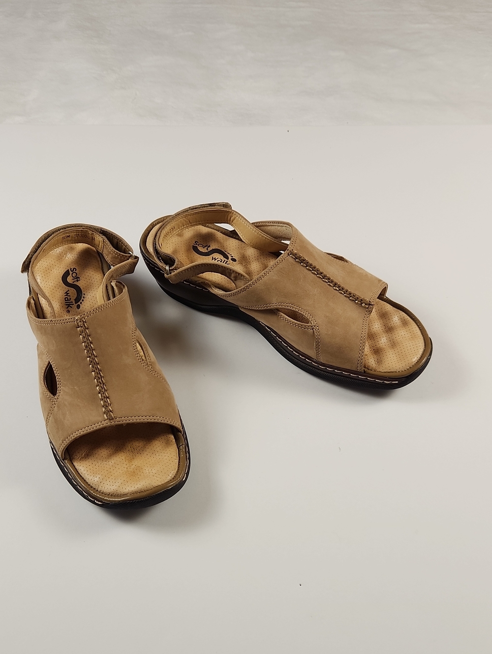 SoftWalk Women's Light Brown Open-Toe Comfort Sandals Size 10M